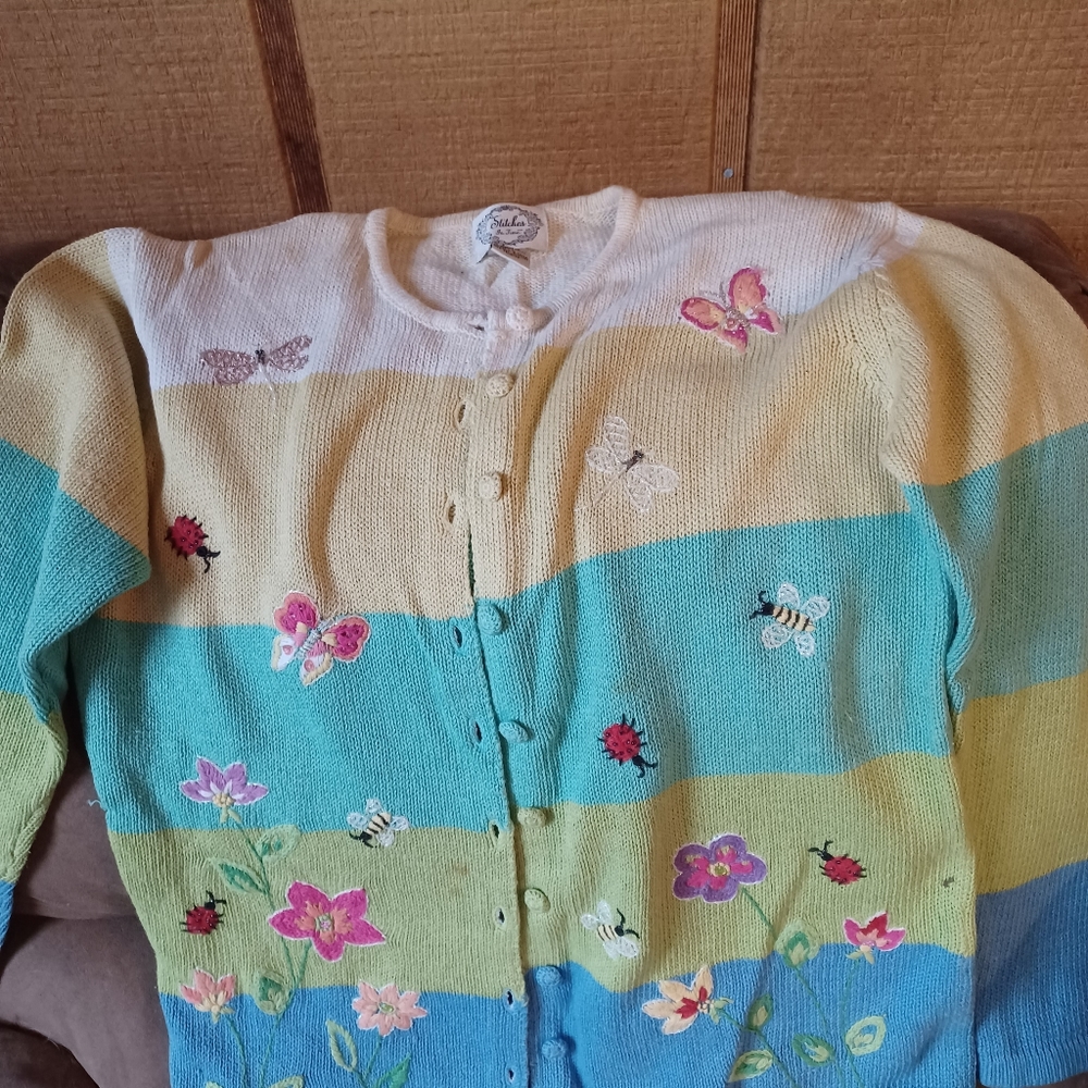 Cardigan sweater